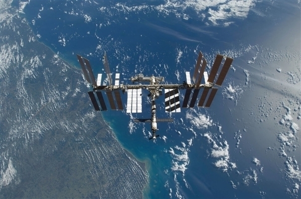 俄罗斯2032年建成新一代空间站 届时国际空间站已坠毁